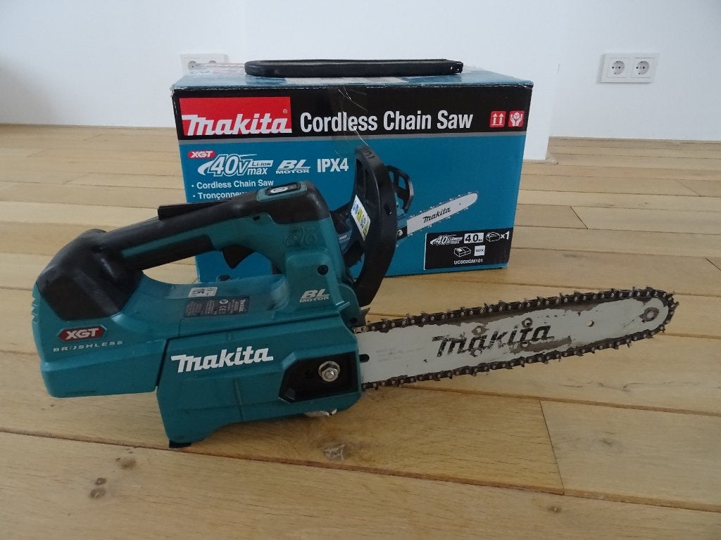 Kettingzaag Makita 40V tophandle XGT, Tuin en Terras, Ophalen of Verzenden, Gebruikt
