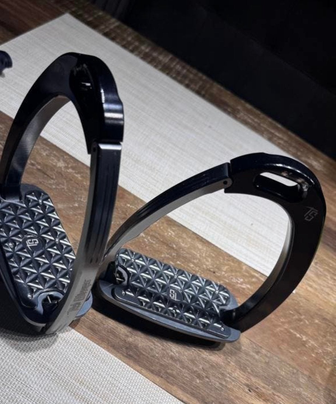 Tech stirrups veiligheidsbeugels, Ophalen of Verzenden, Zo goed als nieuw, Dressuur