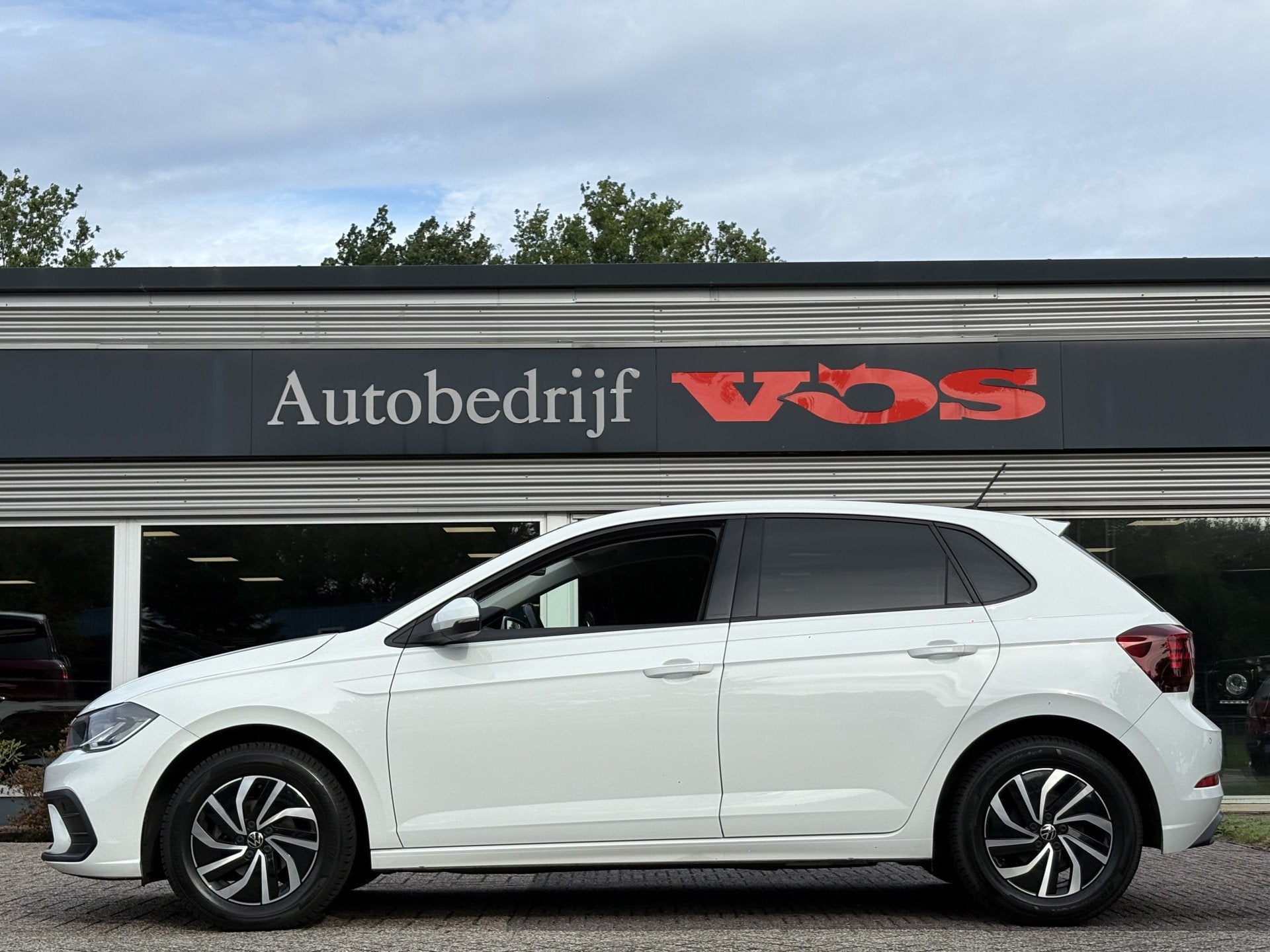 Volkswagen Polo 1.0 TSI Life | Achteruitrijcamera | CarPlay, Auto's, Volkswagen, Stof, Gebruikt, Met garantie (alle), 1104 kg