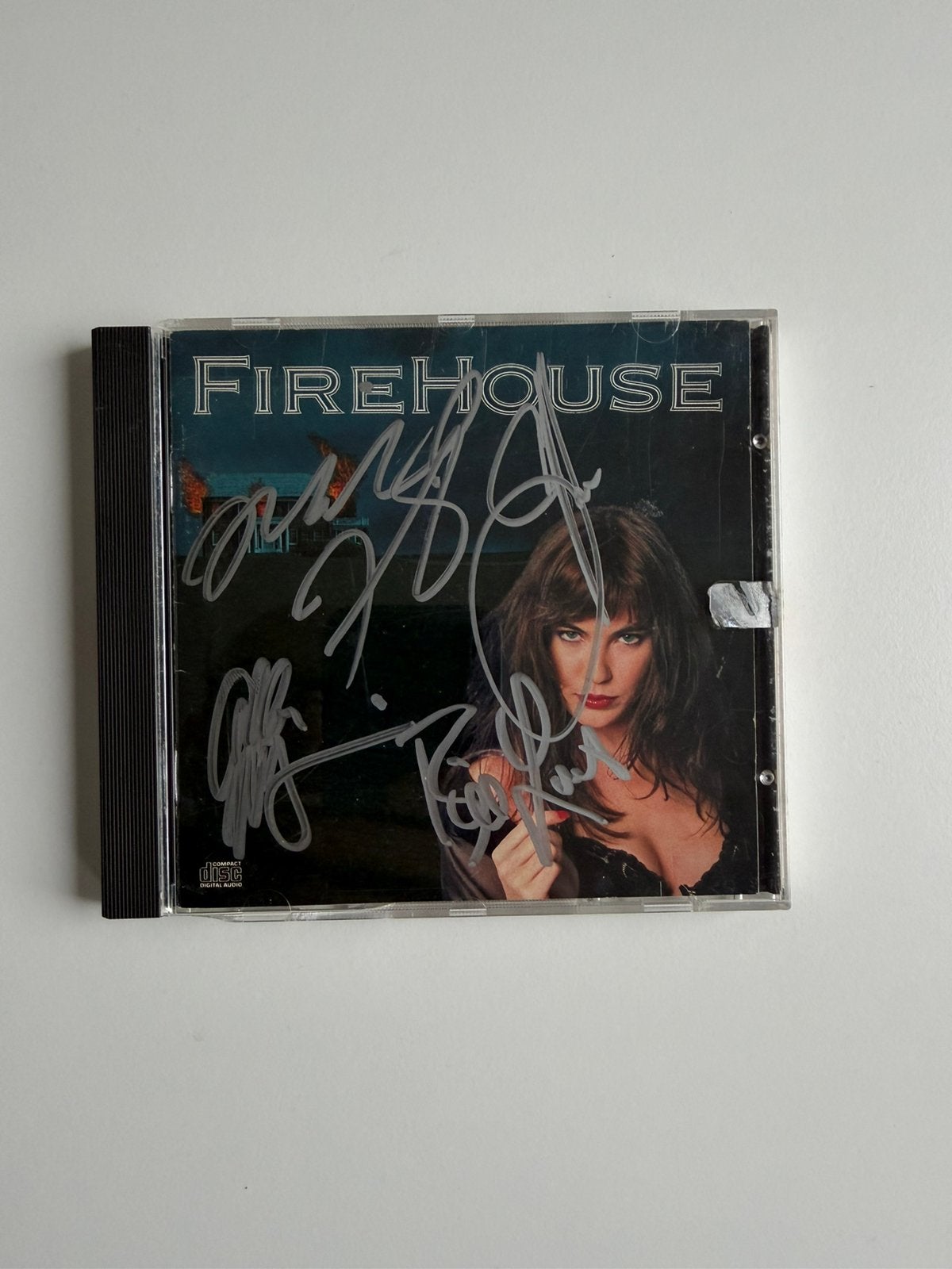 Firehouse - Firehouse debuut album gesigneerd CD, Ophalen, Gebruikt