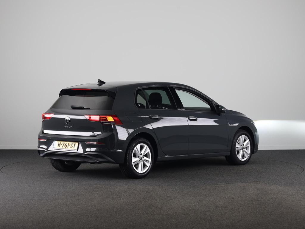 Volkswagen Golf 1.0 eTSI Life Business 110PK | Stuurwielverw, 12 maanden, Gebruikt, Euro 6, 650 kg