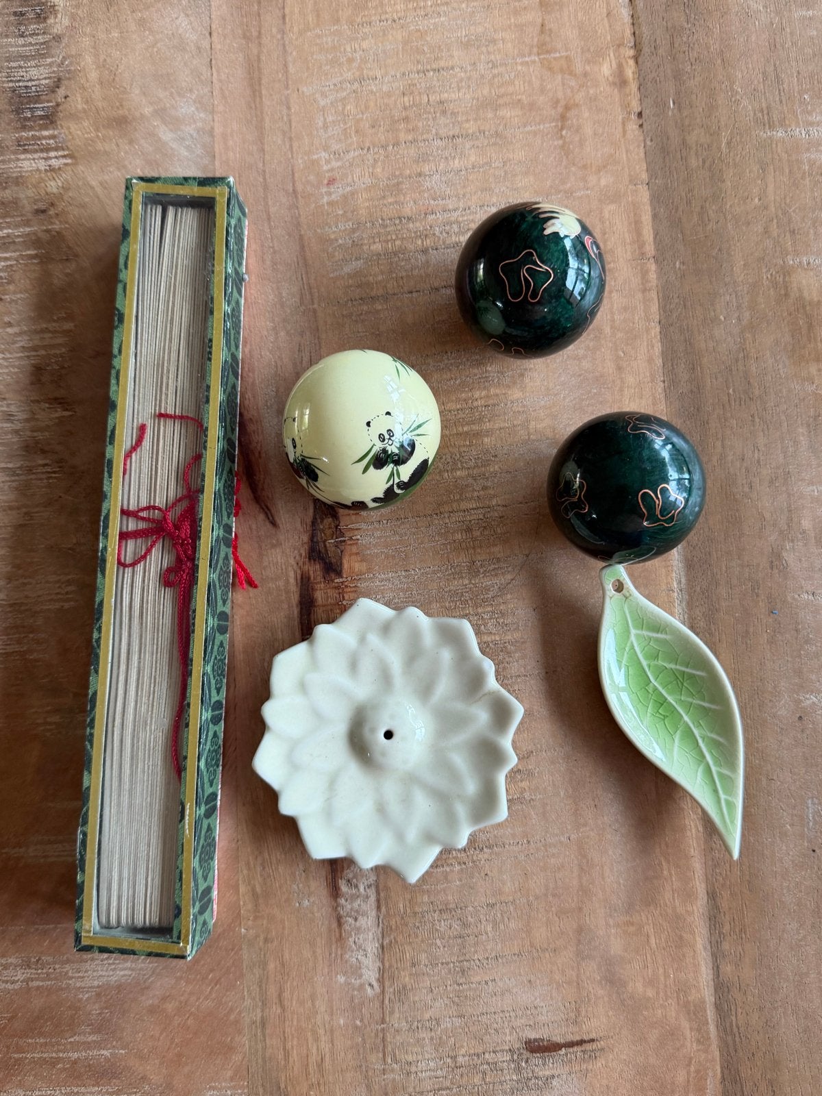 Oosterse decoratieset: waaiers, ballen en wierookhouders, Ophalen of Verzenden