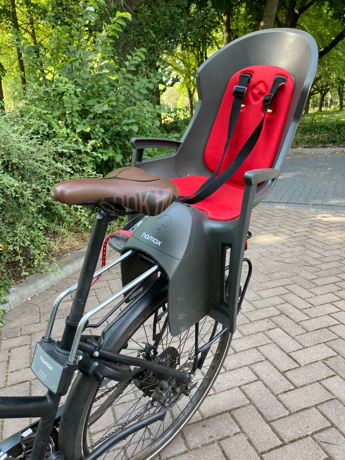 Fietsstoeltje met 2 hendels, Fietsen en Brommers, Fietsaccessoires | Fietsstoeltjes, Ophalen, Zo goed als nieuw, 15 t/m 25 kg