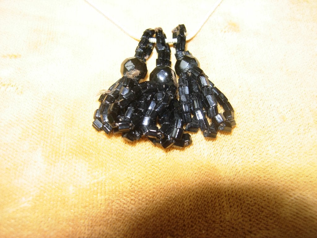 LOT VERSCHILLENDE SIERADEN., Verzenden, Overige materialen, Overige typen, Met edelsteen