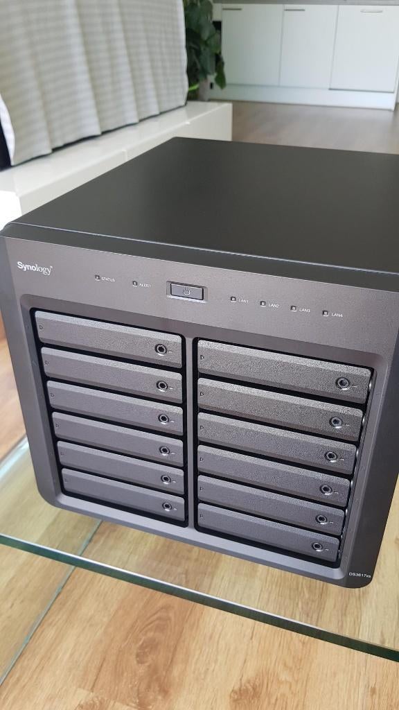 Synology DS3617xs 12-bay NAS + 60TB opslag (5 x Ironwolf), Computers en Software, NAS, Ophalen, Zo goed als nieuw