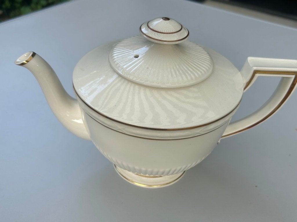 Theepot en presenteerschaaltje, Ophalen of Verzenden