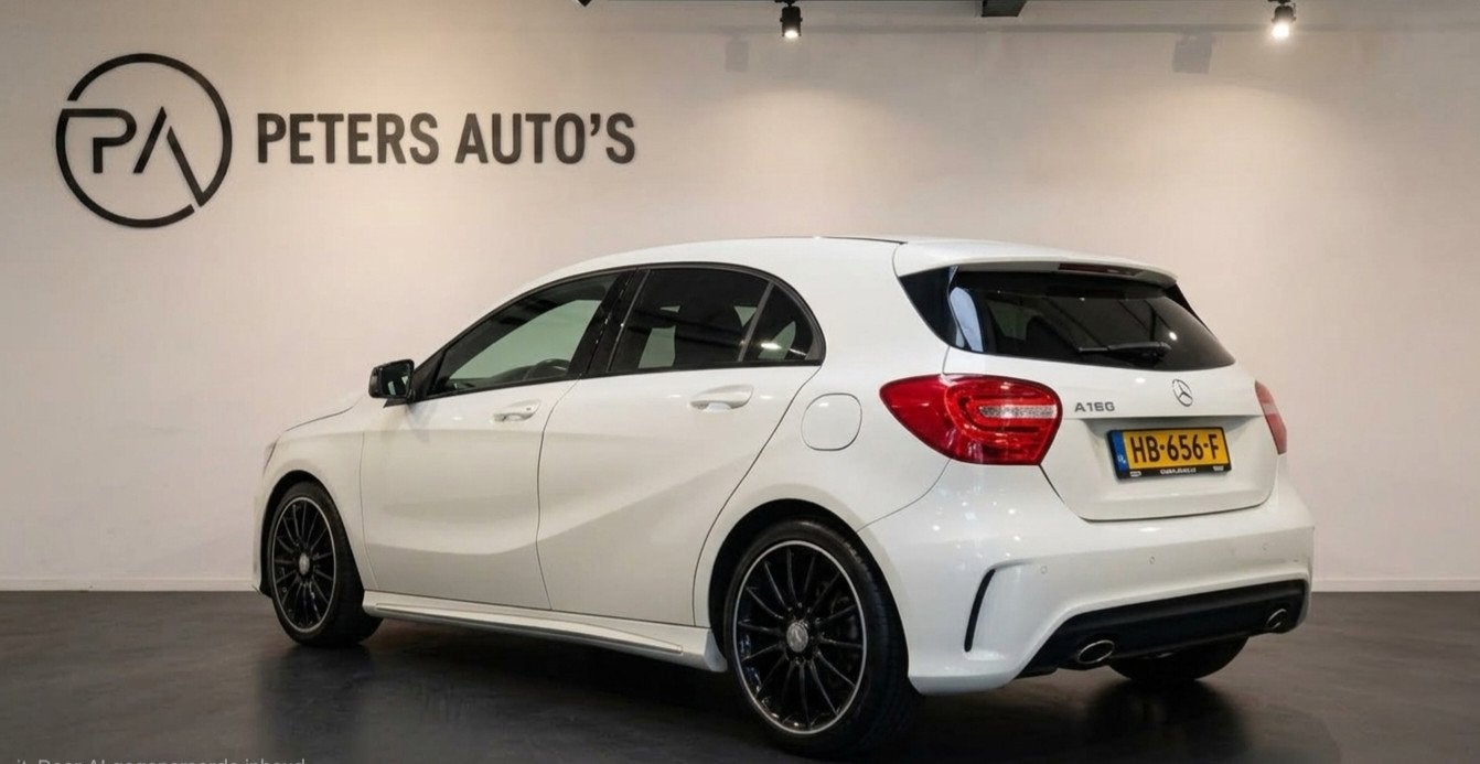 Mercedes-Benz A-klasse 180 AMG Pakket Xenon/Cruise/Pdc, Auto's, Gebruikt, 4 cilinders, Leder en Stof, 19 km/l