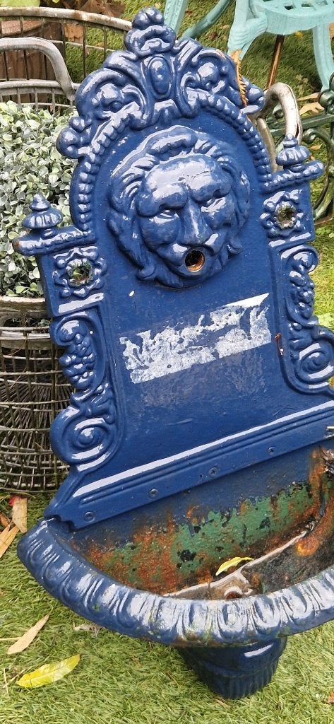 Zware gietijzeren muurfontein+klassieke uitstraling*brocante, Tuin en Terras, Ophalen, Gebruikt, Gietijzer, Waterornament