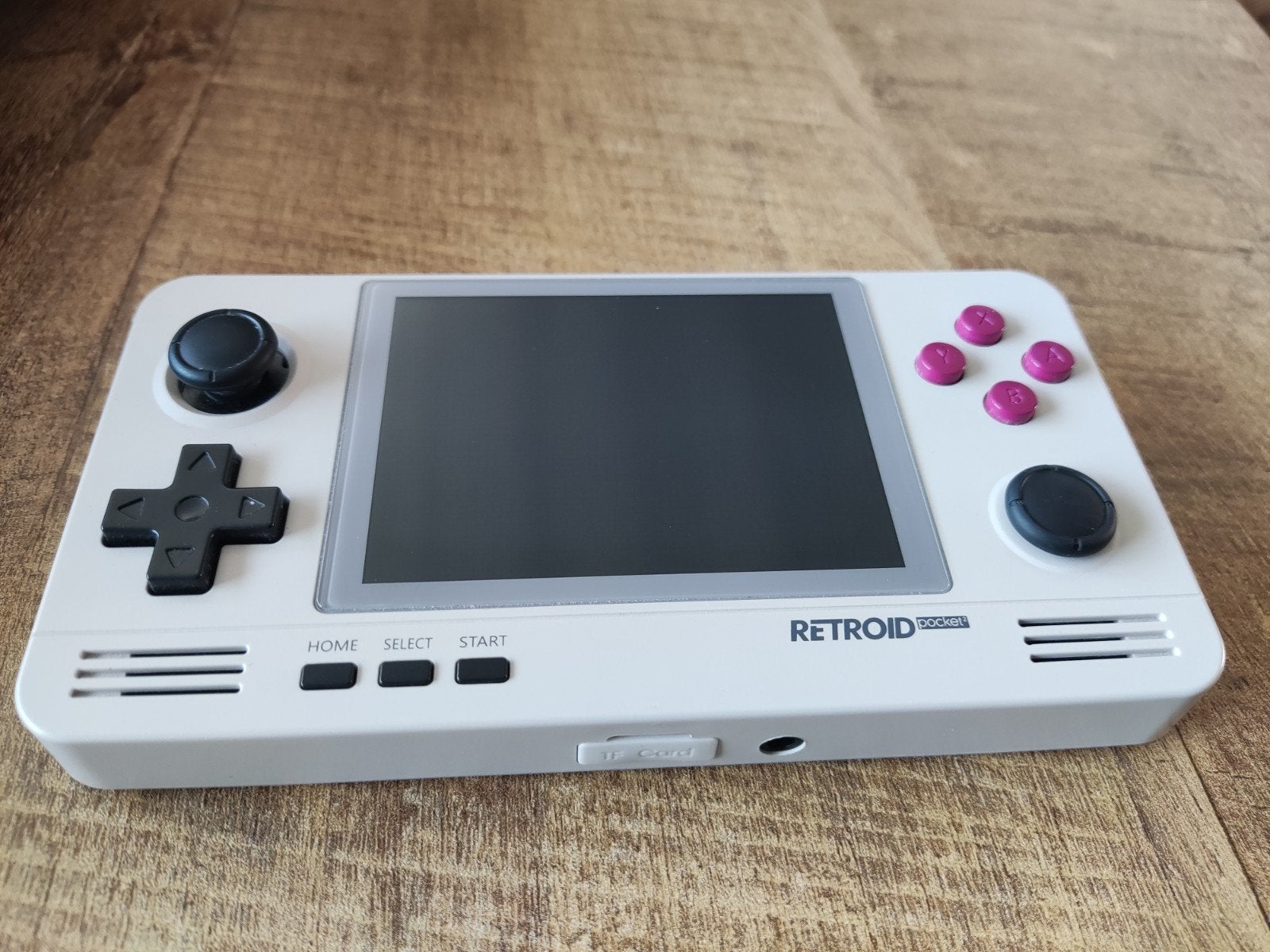 Retroid Pocket 2+ Handheld, Ophalen