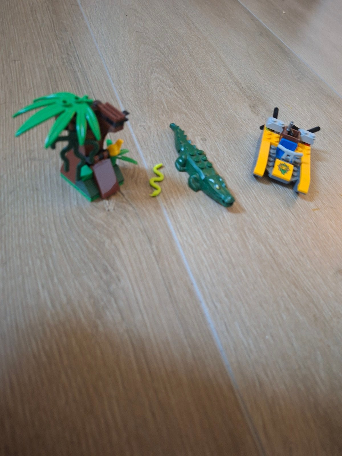 Lego oerwoud, Ophalen