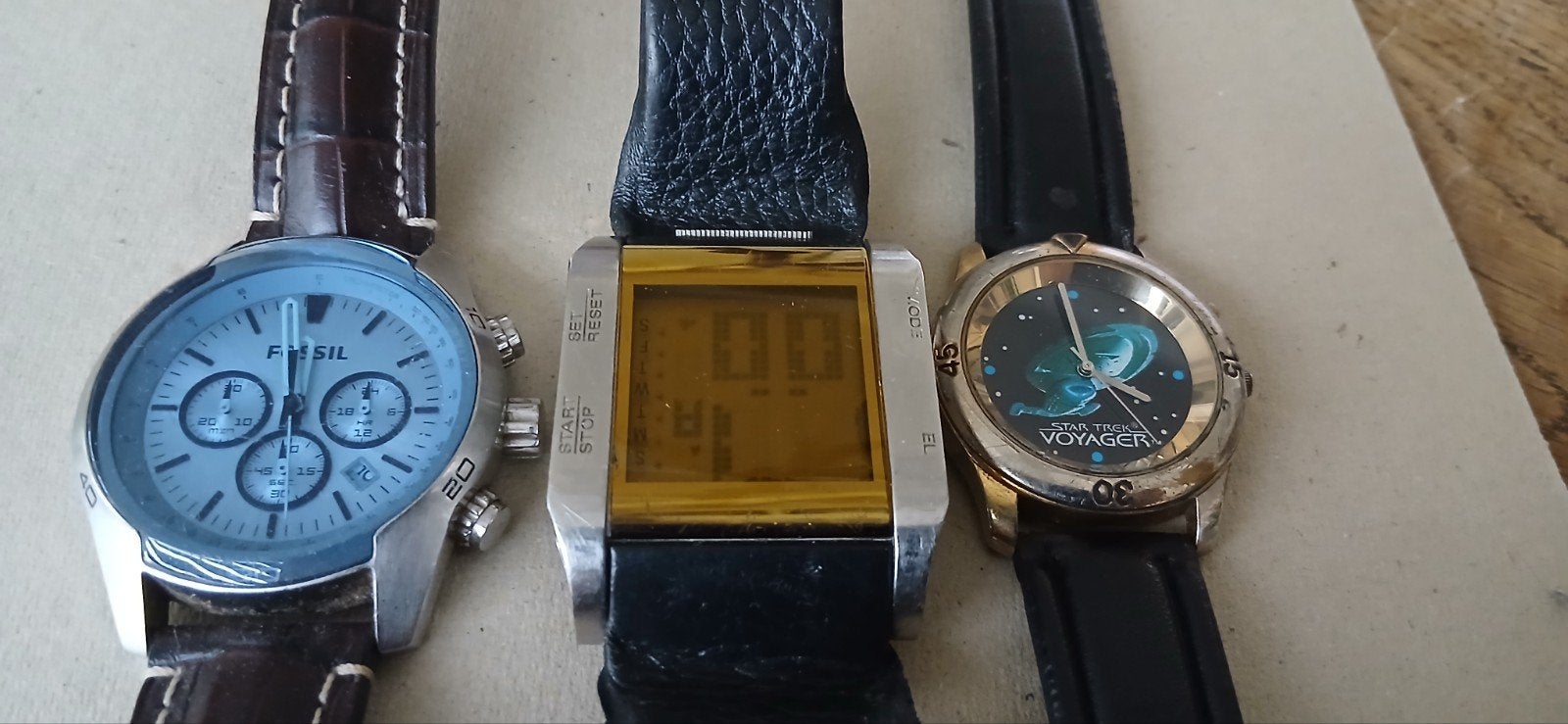 Diverse horloges: Fossil, digitaal en Star Trek Voyager, Ophalen of Verzenden