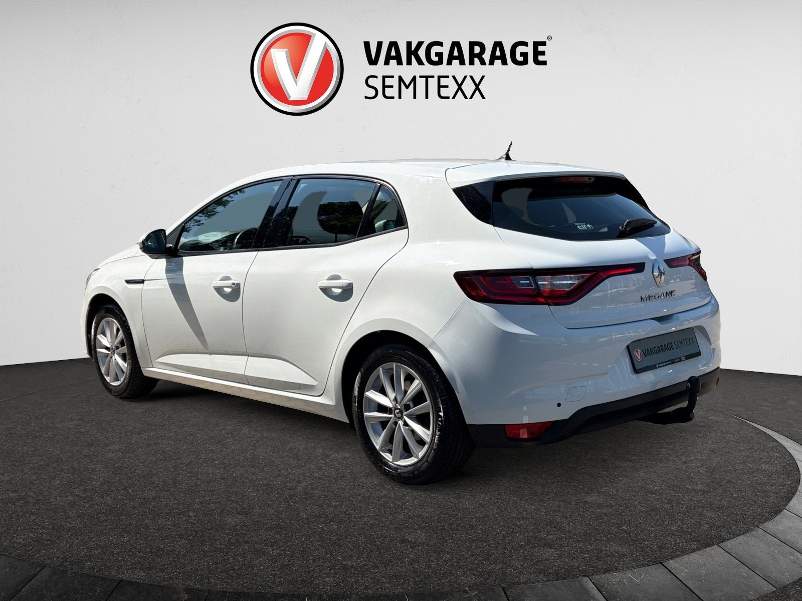 Renault Mégane 1.2 TCe Life | All-Season | Clima | Cruise |, Voorwielaandrijving, Gebruikt, Euro 6, 4 cilinders