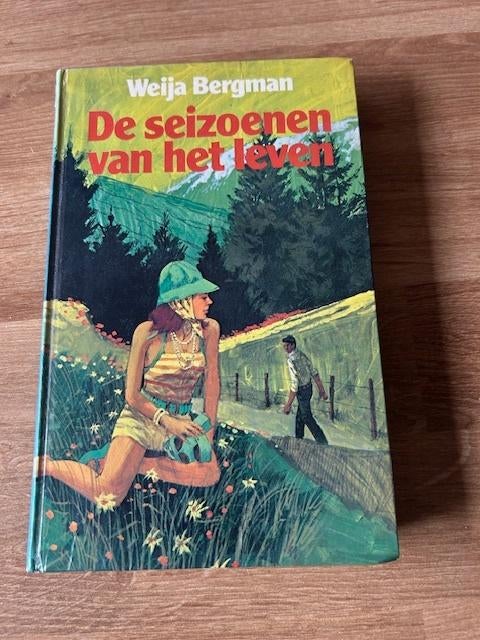 O37-boek De seizoenen van het leven van Weija Bergman, Boeken, Ophalen of Verzenden, Gelezen