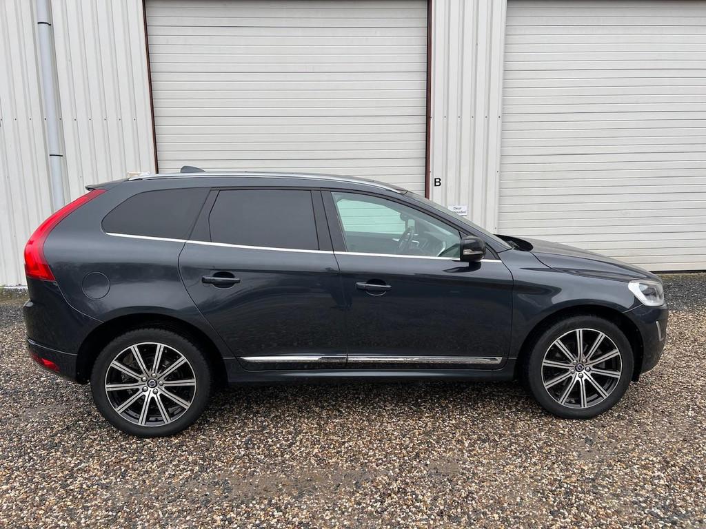 Volvo XC60 2.0 T5 FWD Ocean Race PANO.LINE-ASS.XENON.LEER!, 15 km/l, Leder, Bedrijf, XC60