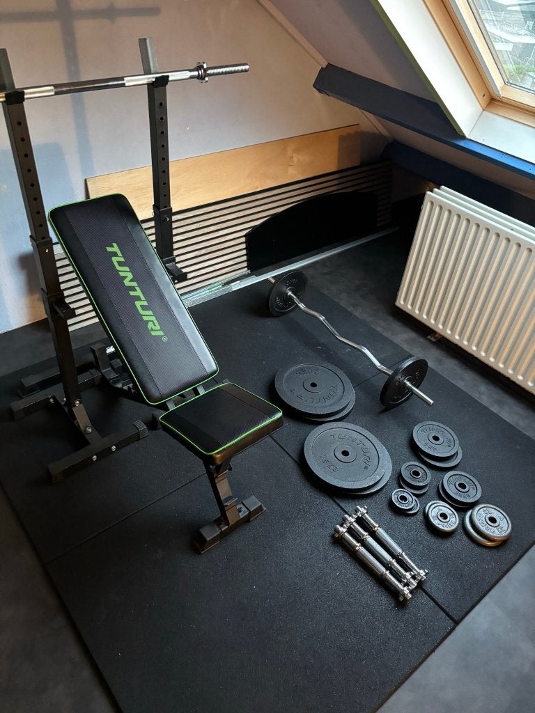 Tunturi fitness set incl. bank, halters en gewichten, Sport en Fitness, Fitnessmaterialen, Ophalen, Gebruikt, Fitnessbank, Rug