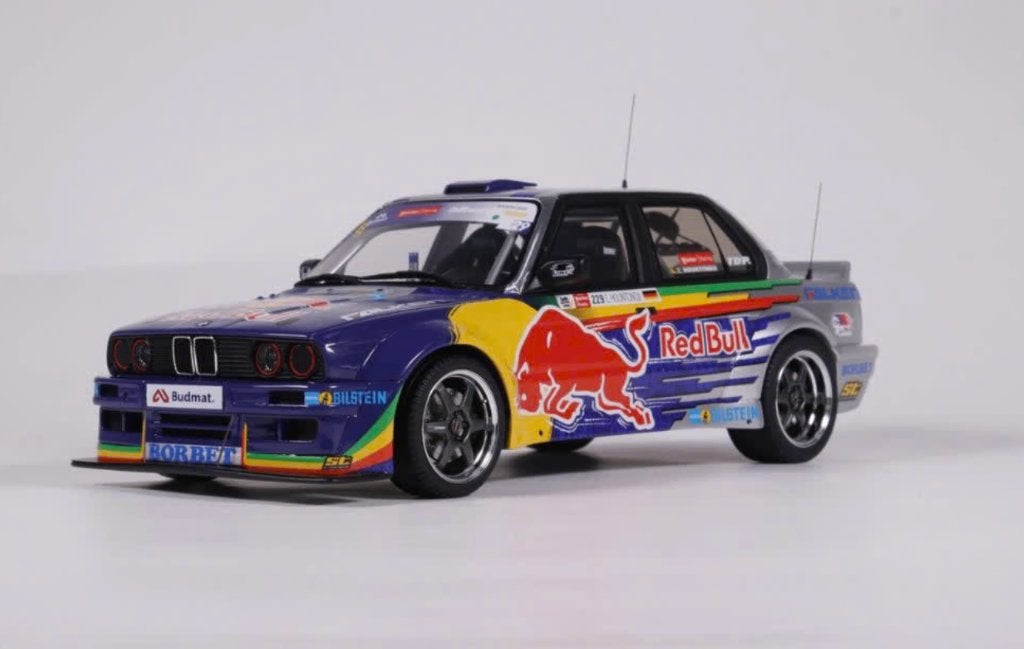 BMW E30 V8 Drift 2023 REDBULL schaal 1/18 OTTO MOBILE OT486, Verzenden, Nieuw, Auto, OttOMobile