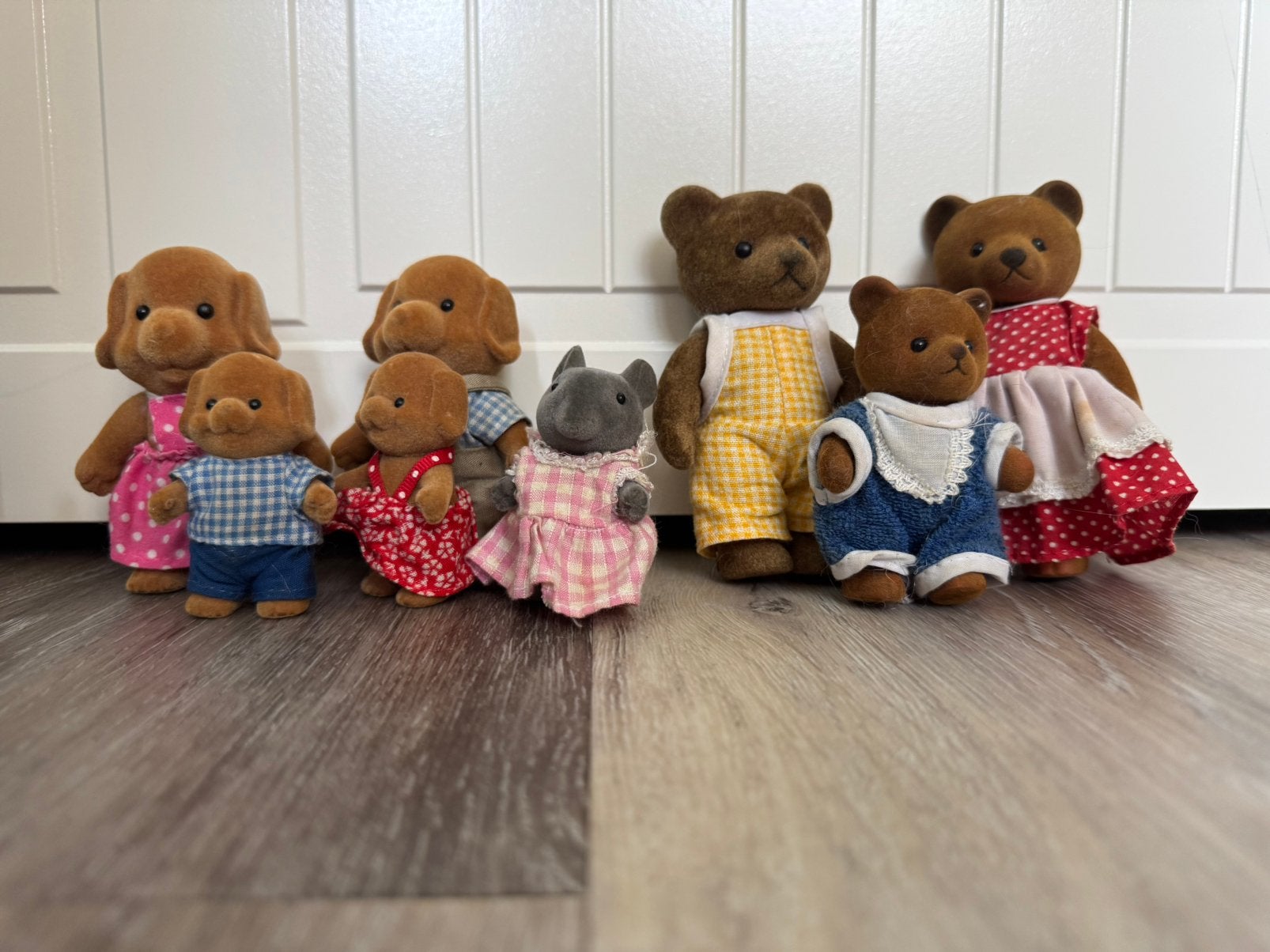 Sylvanian families vintage poppetjes en school accessoires, Ophalen of Verzenden, Gebruikt, Poppenhuispop