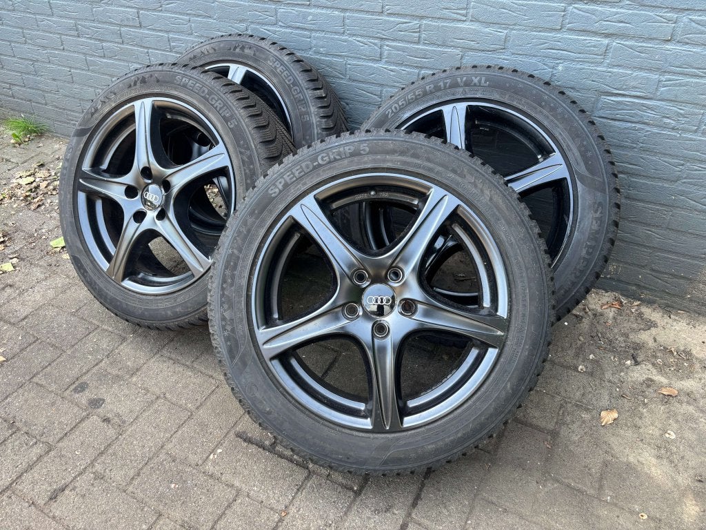 17 inch ORIG Ronal velgen met winterbanden ZGAN!, Auto-onderdelen, Niet ingevuld, Banden en Velgen, Niet ingevuld, 17 inch