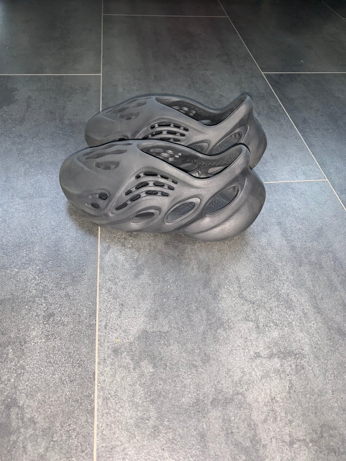 Yeezy foam runner, Ophalen of Verzenden, Zo goed als nieuw, Schoenen