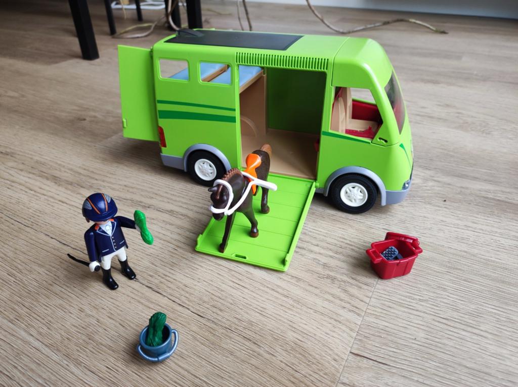 Playmobil Paardentrailer - 6930, Kinderen en Baby's, Speelgoed | Playmobil, Ophalen, Zo goed als nieuw