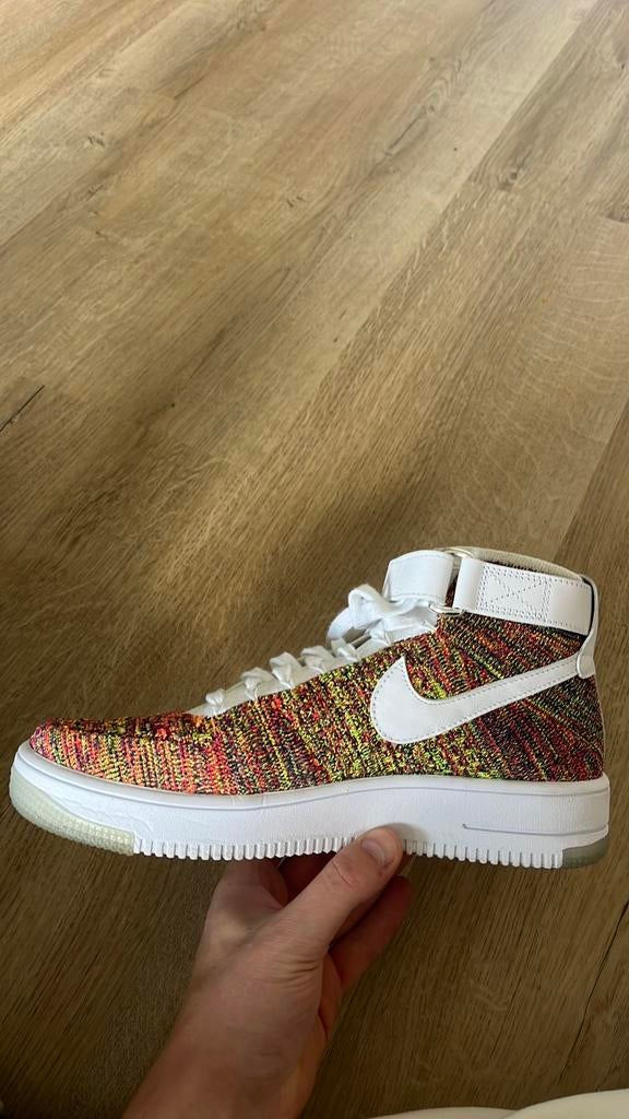 Air force 1 Mid Flyknit, Overige kleuren, Ophalen of Verzenden, Sneakers of Gympen, Gedragen