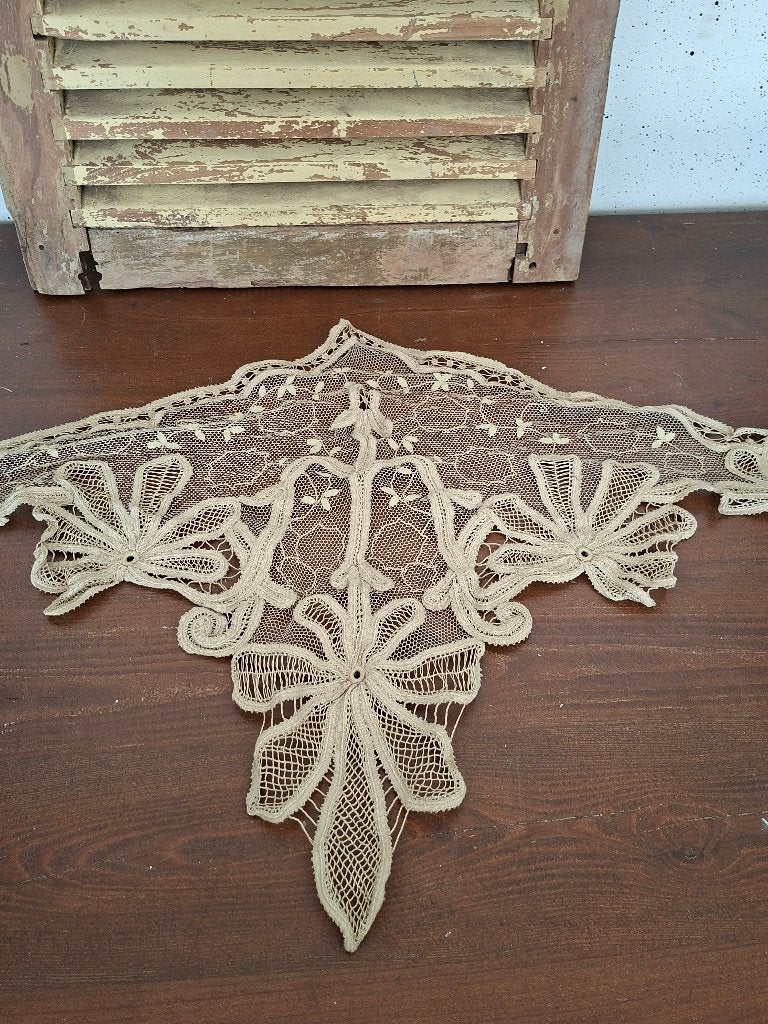 Antieke kanten sjaal /stola - Victoriaanse stijl, Ophalen of Verzenden, Dames, - Antiek