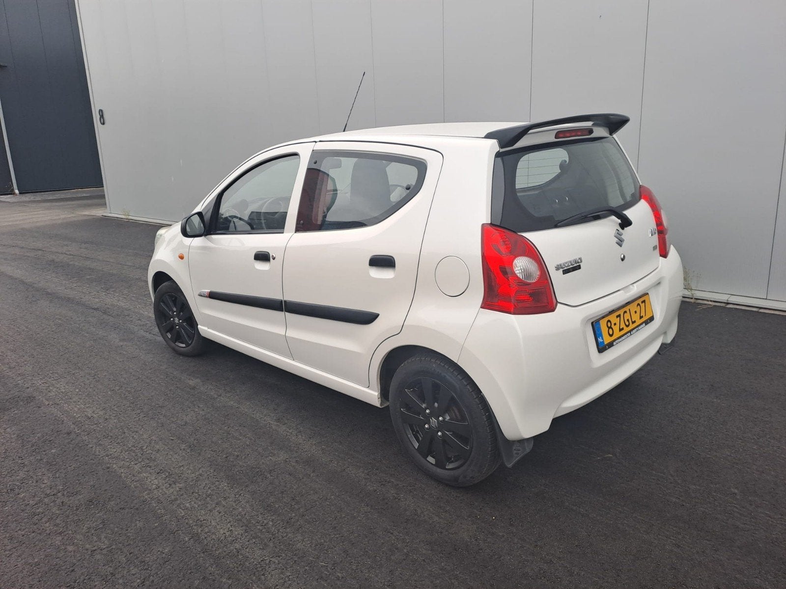 Te Koop goed onderhouden Suzuki Alto comfort1.0 celebration, Wit, Particulier, Alto, Te koop