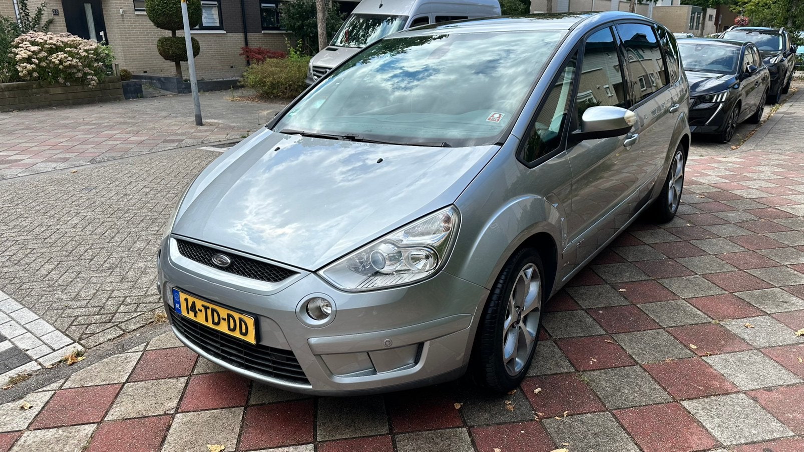 Ford S-Max 2.5 20V Turbo 162KW 2006 Grijs, Auto's, Voorwielaandrijving, 1581 kg, Parkeersensor, 2521 cc