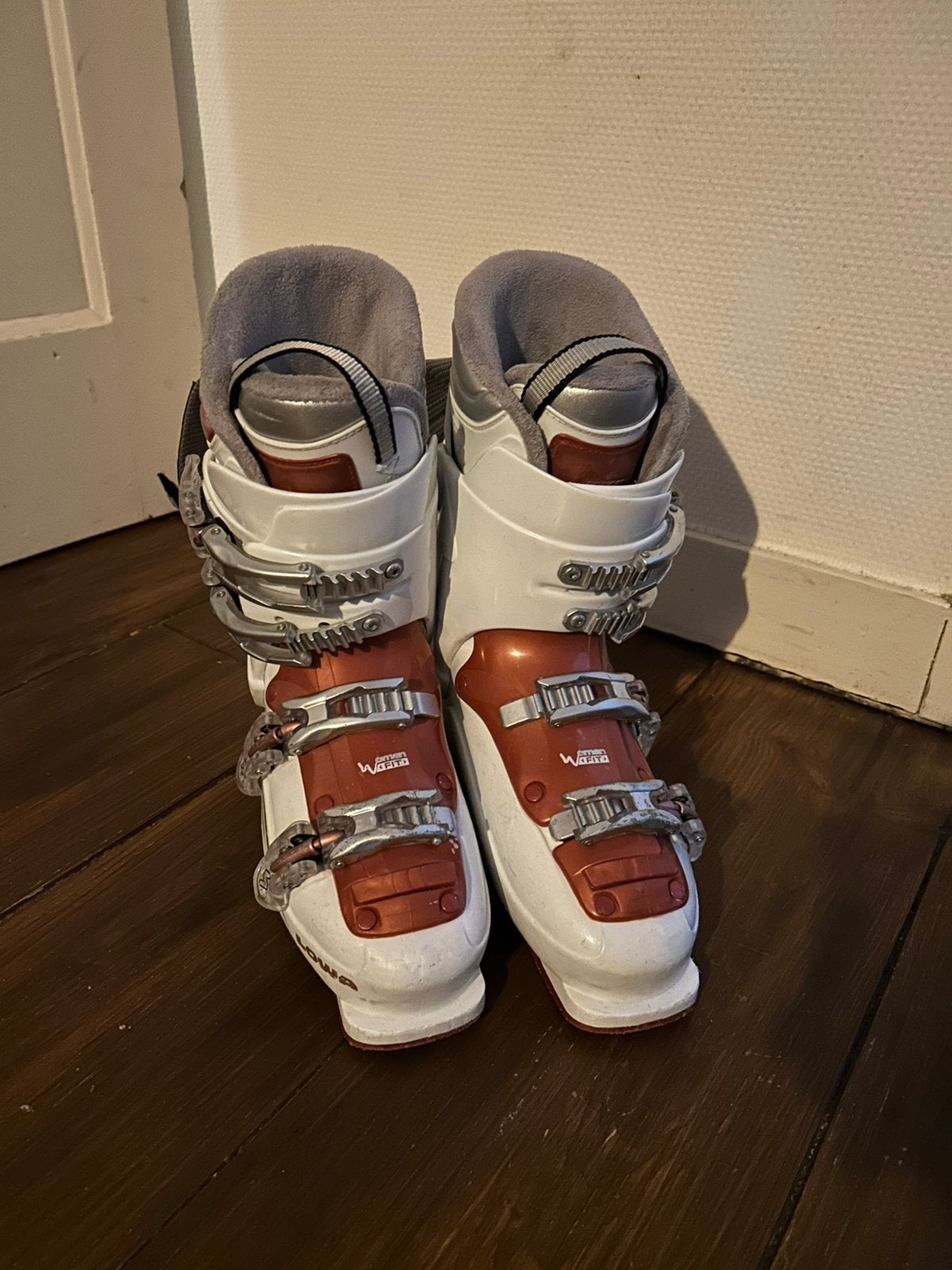 Skischoenen Lowa - maat 39, Ophalen, Zo goed als nieuw, Schoenen