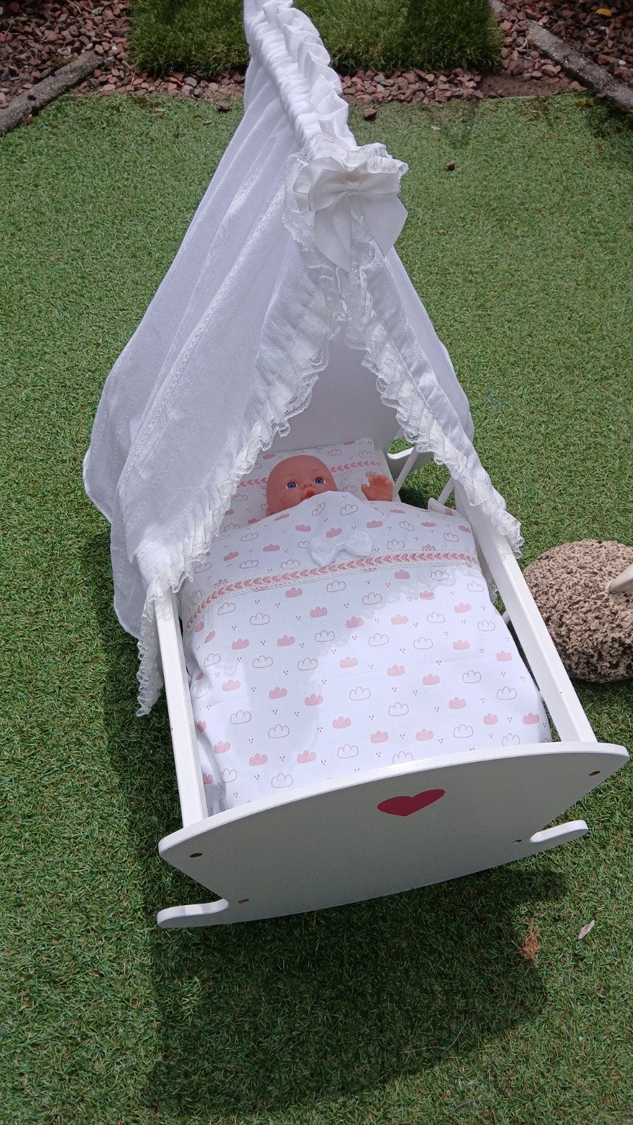 Te koop, Bekleed poppenbedje geheel gevoerd., Ophalen of Verzenden, Babypop