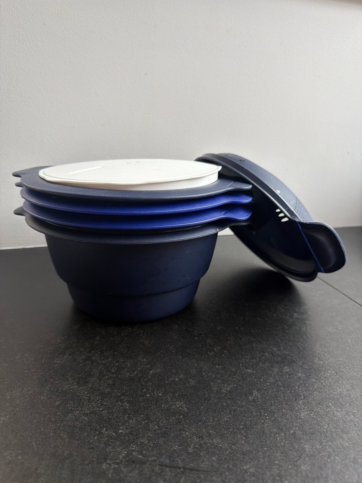 Tupperware Micro Urban Family Magnetron Kookset, Huis en Inrichting, Blauw, Overige typen, Ophalen of Verzenden, Zo goed als nieuw