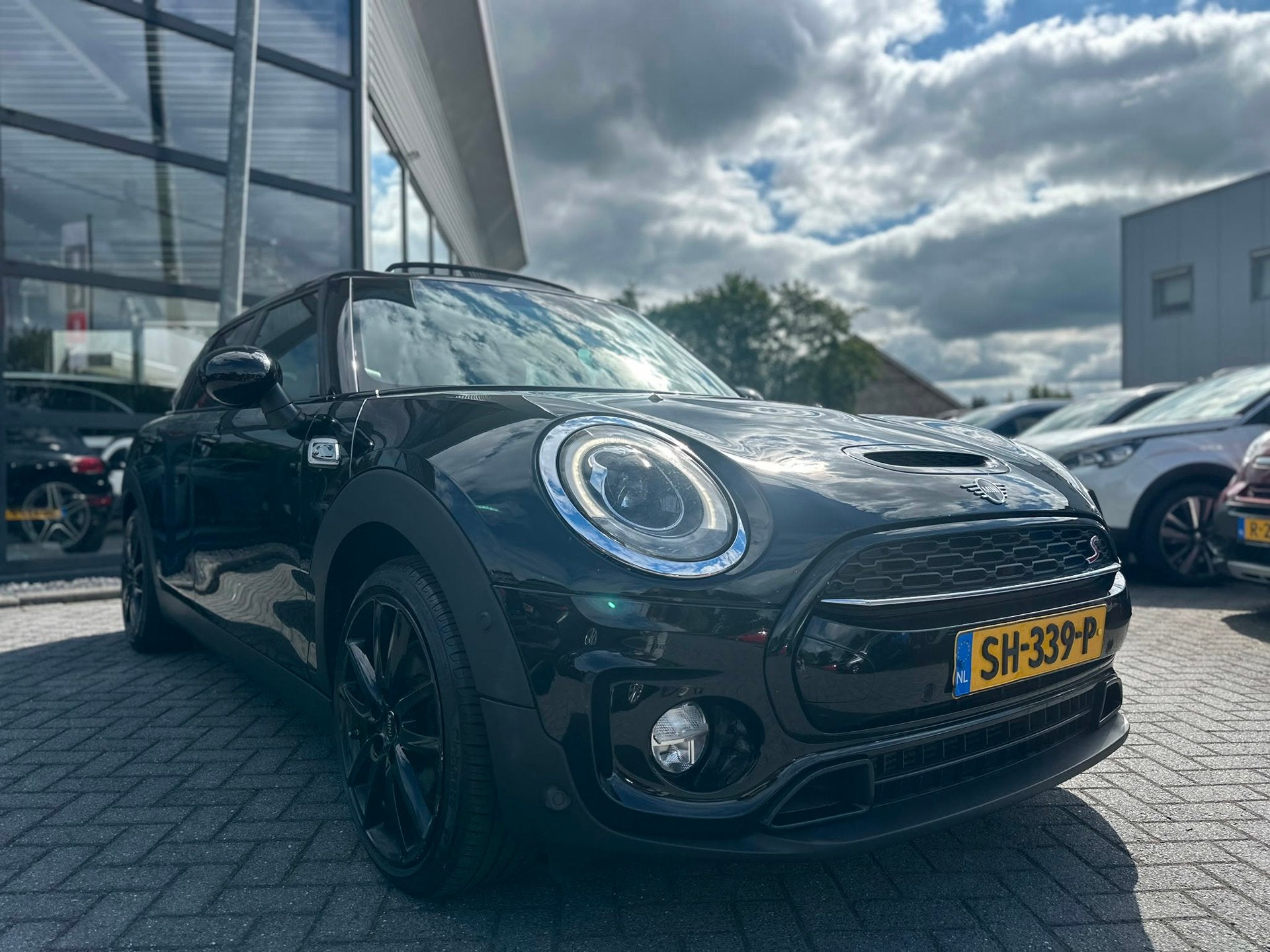 Mini Clubman 2.0 Cooper S Chili| Pano| HUD| Harman Kardon| M, Auto's, 1998 cc, Gebruikt, Leder en Stof, Zwart