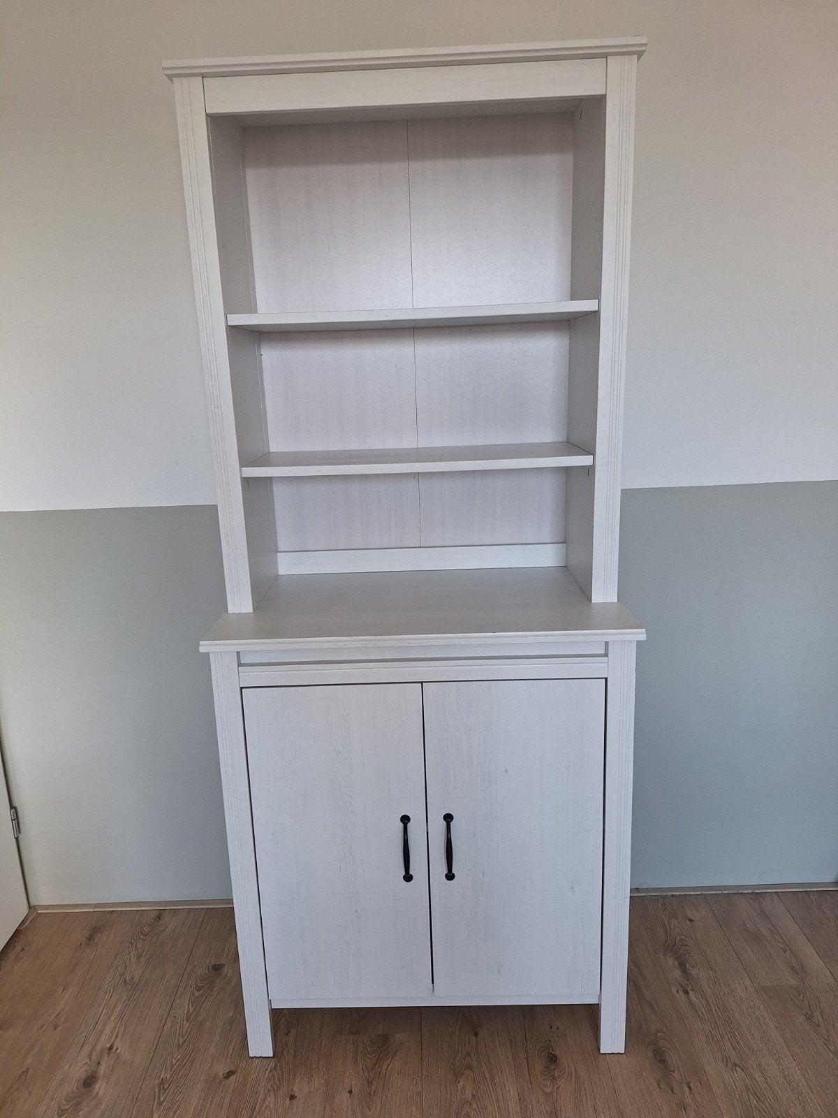 GRATIS AF TE HALEN IKEA Brusali Buffetkast Wit, Huis en Inrichting, Ophalen, 50 tot 100 cm, 150 tot 200 cm, 25 tot 50 cm