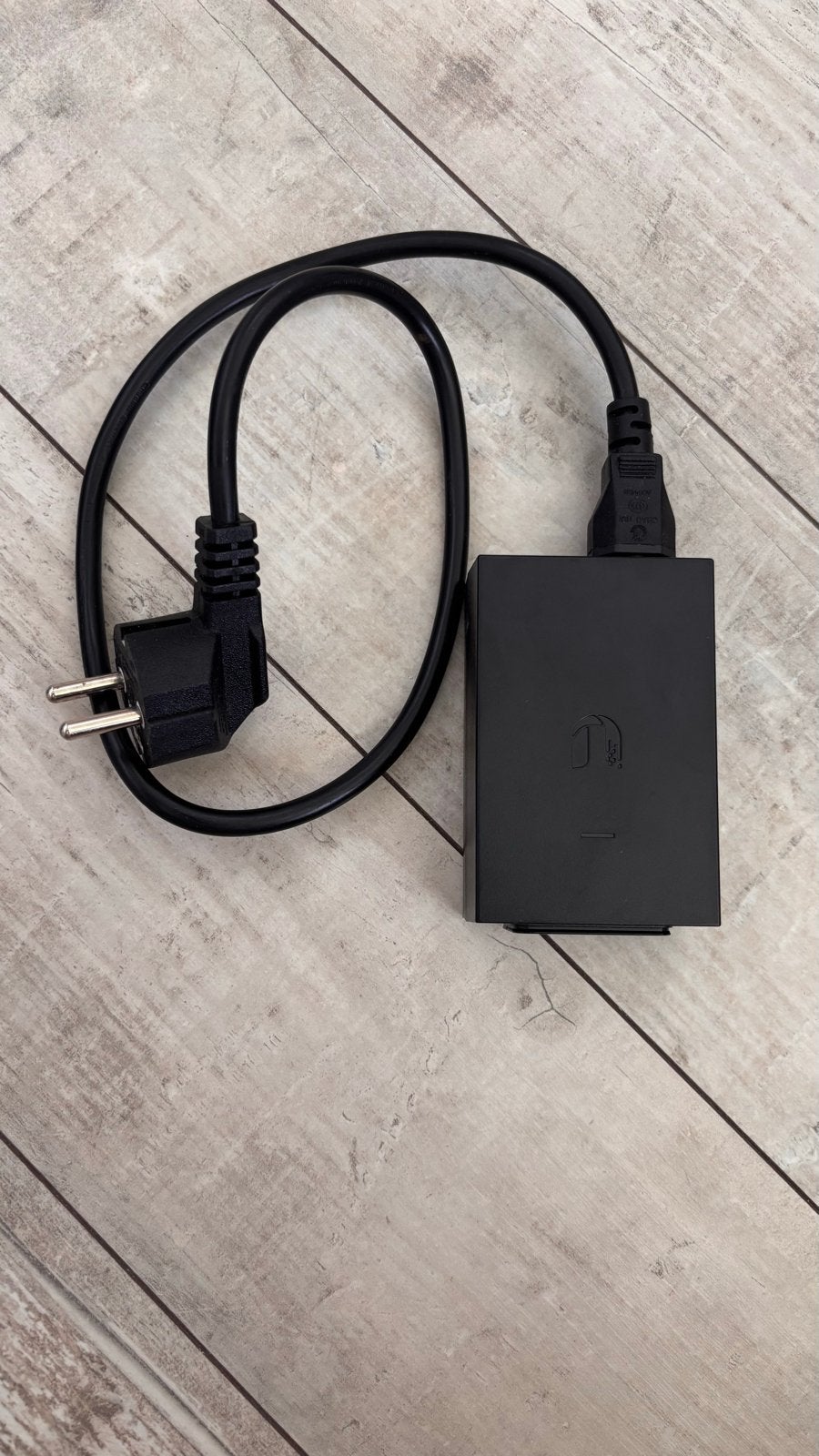 Ubiquiti PoE-48-24W-G Gigabit PoE Adapter, Ophalen of Verzenden, Zo goed als nieuw