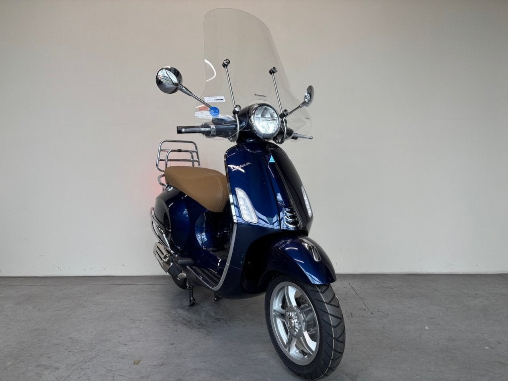 Vespa Primavera Deep Blue (donker blauw) NIEUW 0 KM, Niet ingevuld, Maximaal 45 km/u, Niet ingevuld, Nieuw