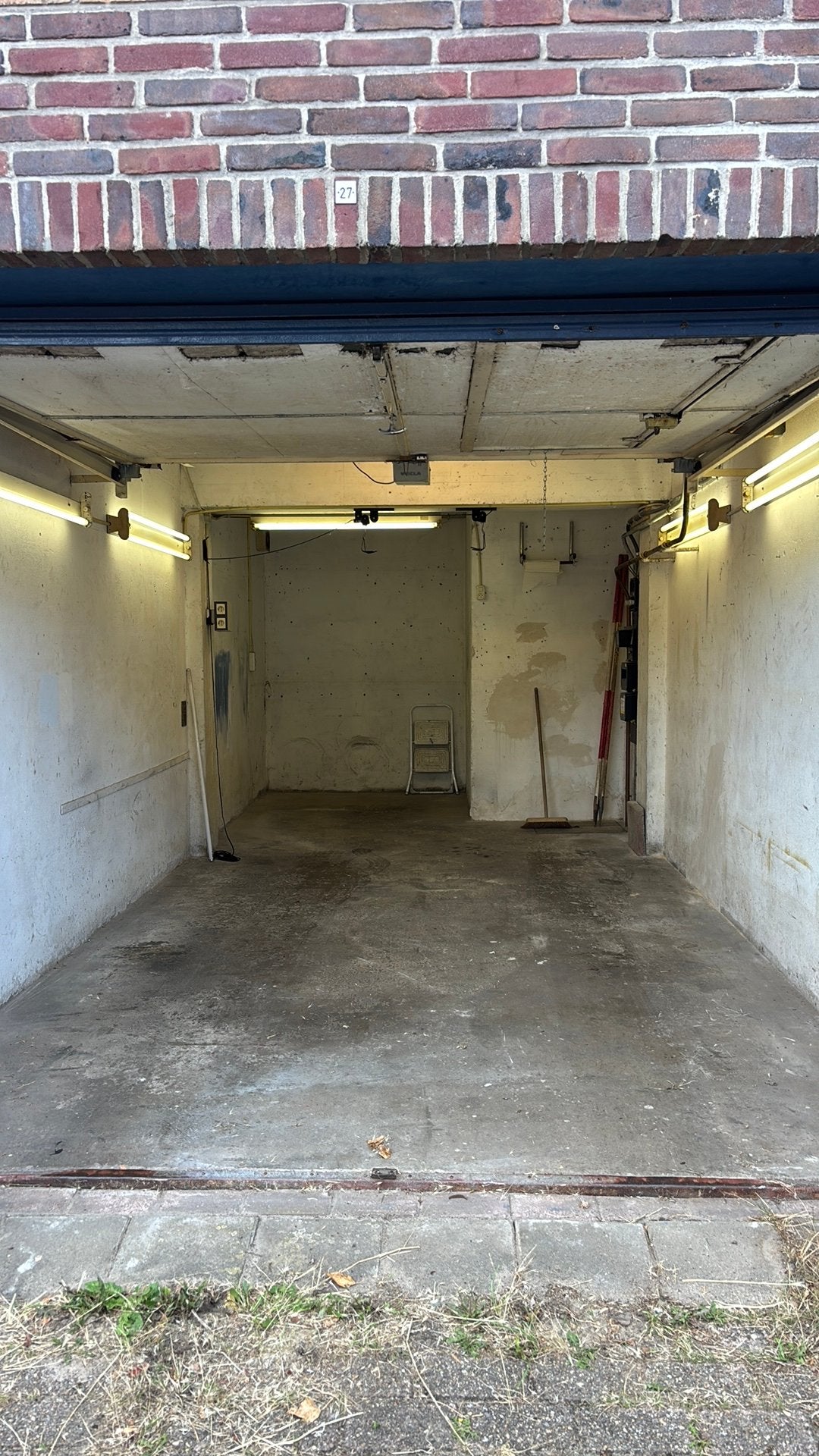 Garagebox incl elektra te huur.  Amersfoort