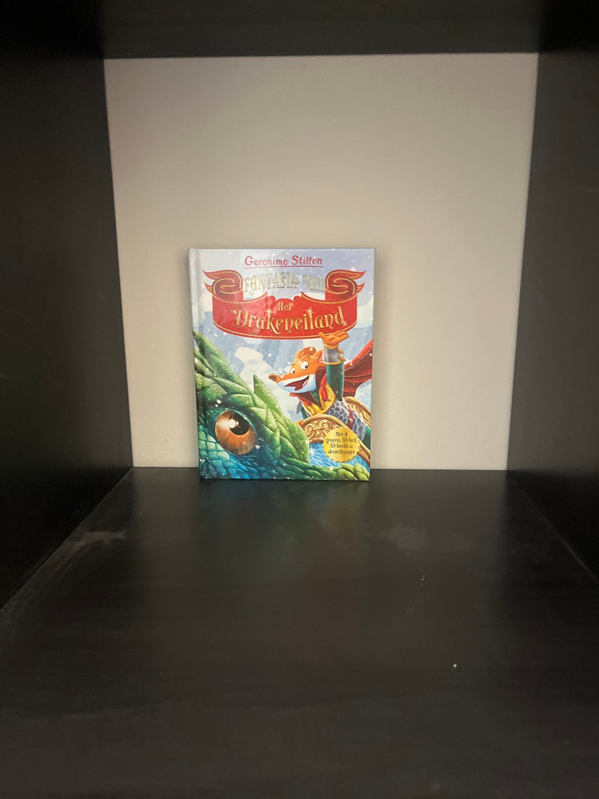 Geronimo Stilton: Fantasia IX - Het Drakeneiland, Ophalen, Zo goed als nieuw, Fictie