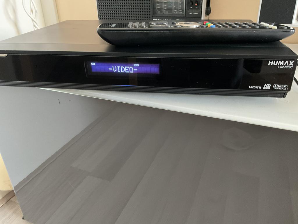 💥Goedwerkende Ziggo Humax 5200c decoder💥 500gb hardeschijf, Ophalen of Verzenden, Zo goed als nieuw