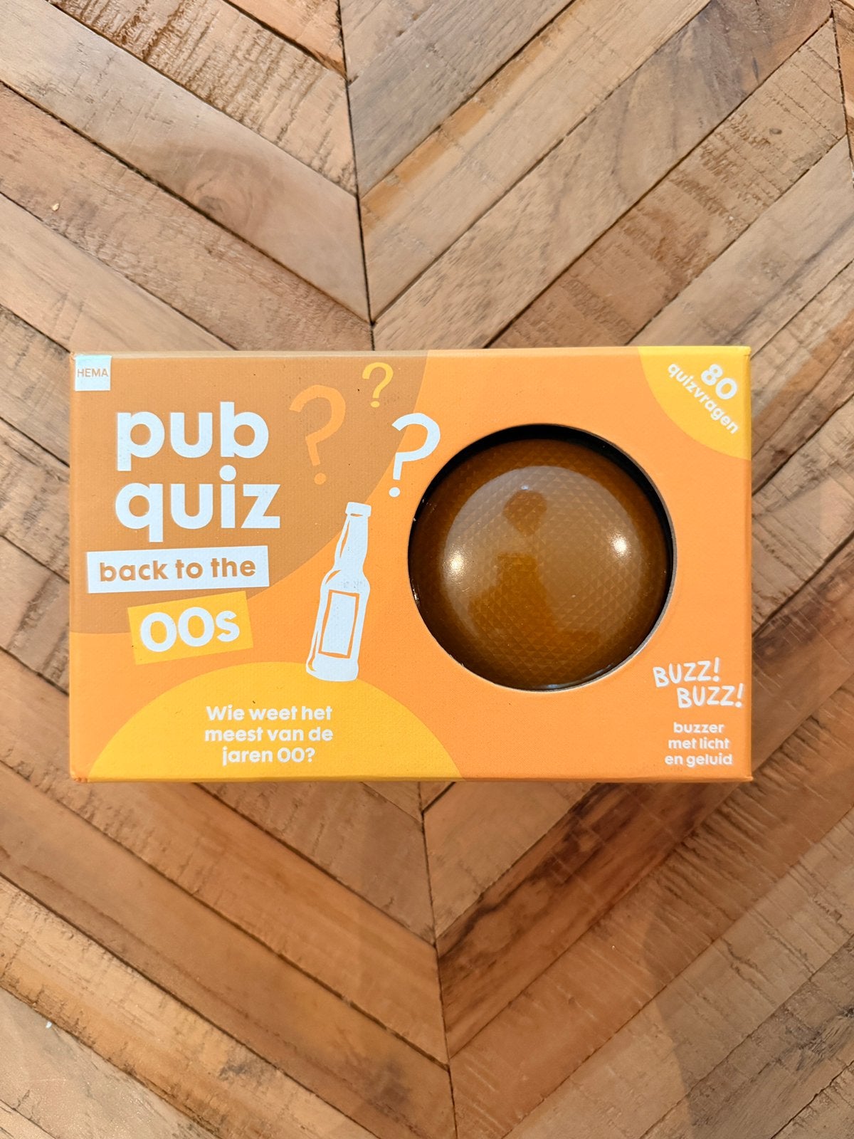 Pubquiz spel - back to the 00s, Vijf spelers of meer, Ophalen of Verzenden, Nieuw