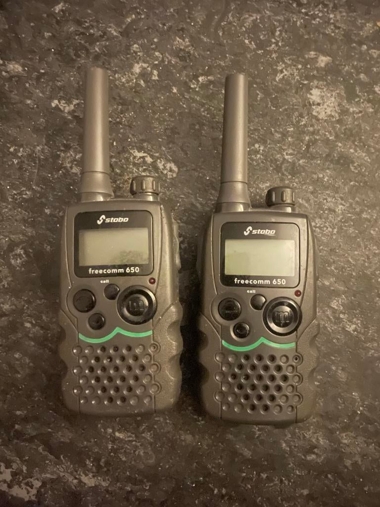 Stabo Freecomm 650 Portofoons (set van 2), Ophalen, Gebruikt, 2 to 5 km, Portofoon of Walkie-talkie