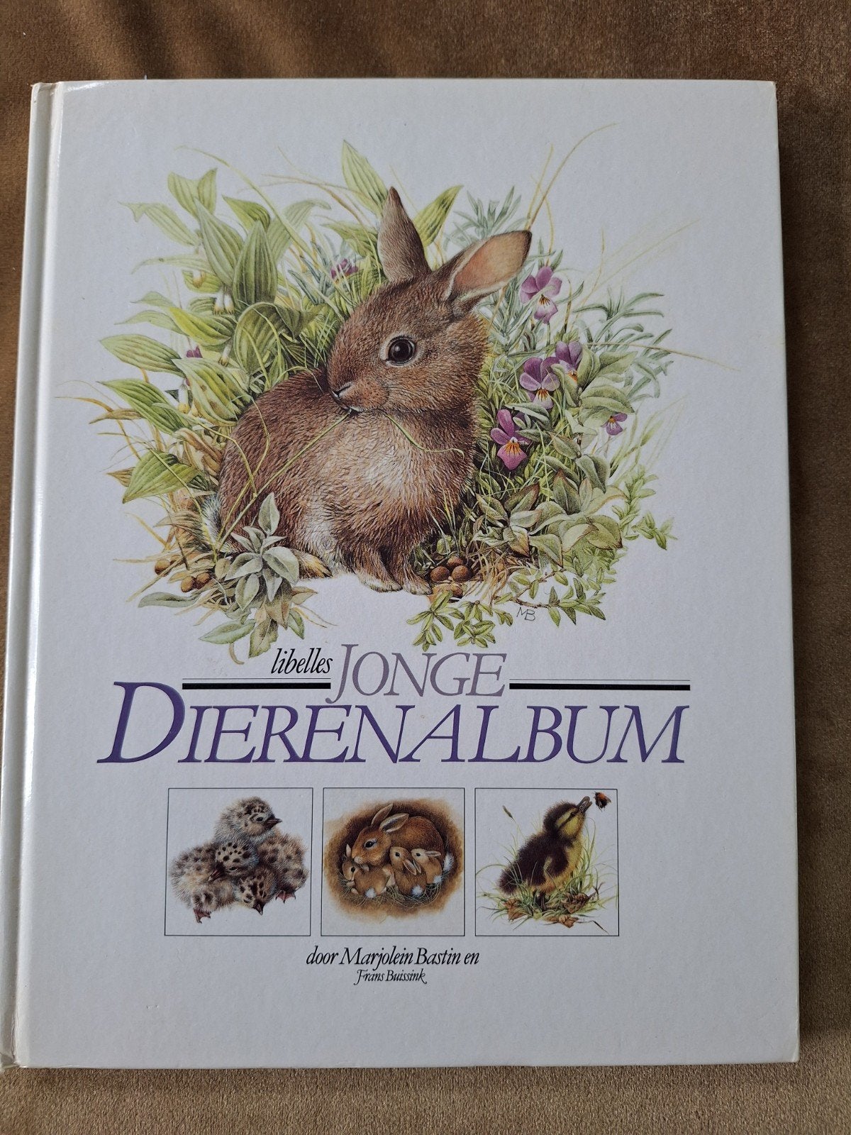 Libelles Jonge Dierenalbum - Marjolein Bastin, Ophalen of Verzenden, Gelezen, Overige diersoorten