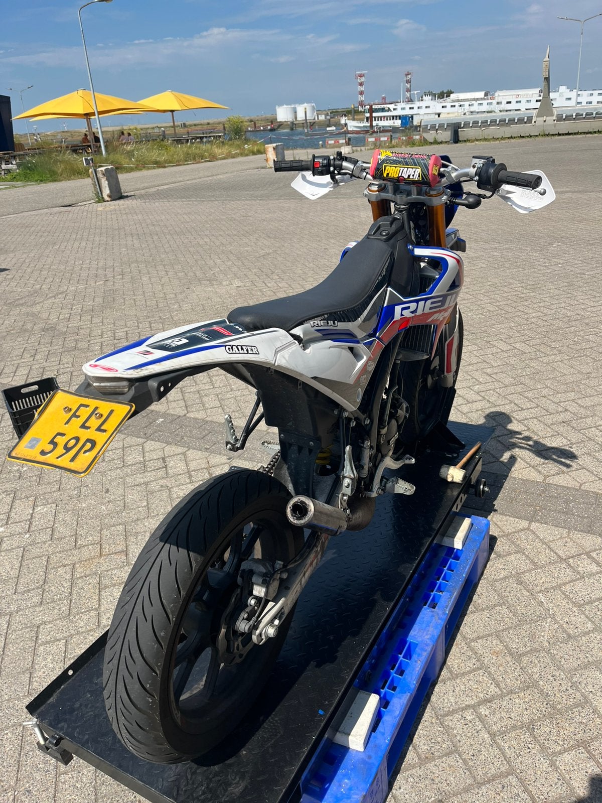 Rieju mrt pro 50 cc snel, Ophalen