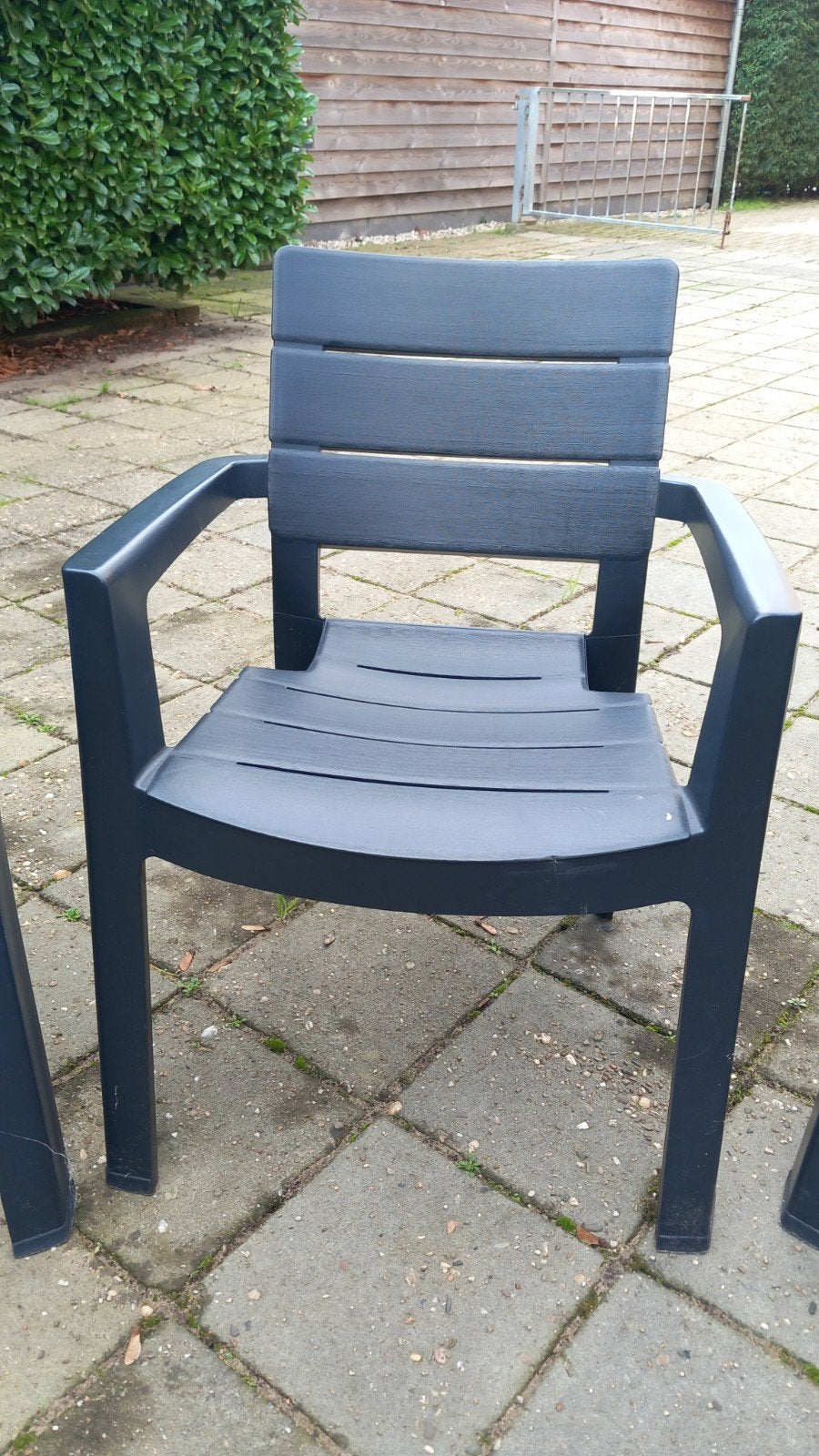 3 Antraciet Tuinstoelen - Gratis Af te Halen, Ophalen, Gebruikt, Kunststof