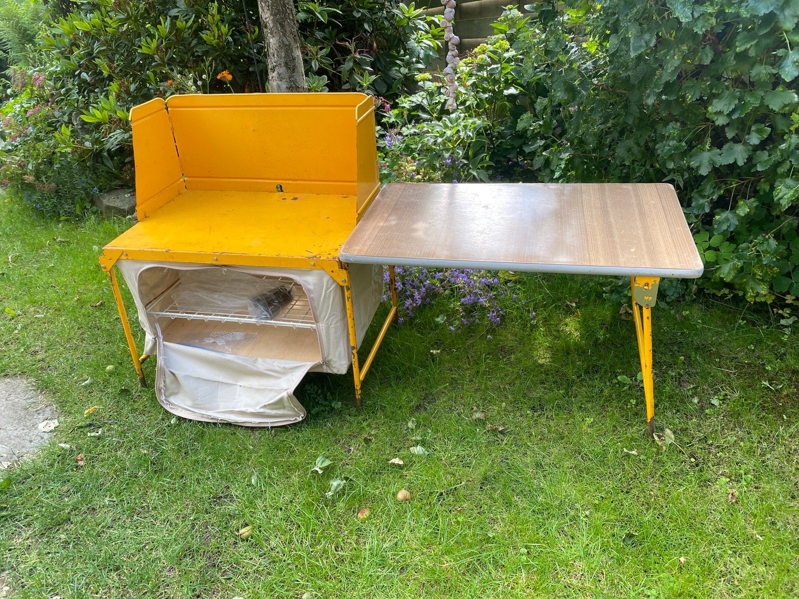Camping tafelkeukentje, Ophalen, Gebruikt