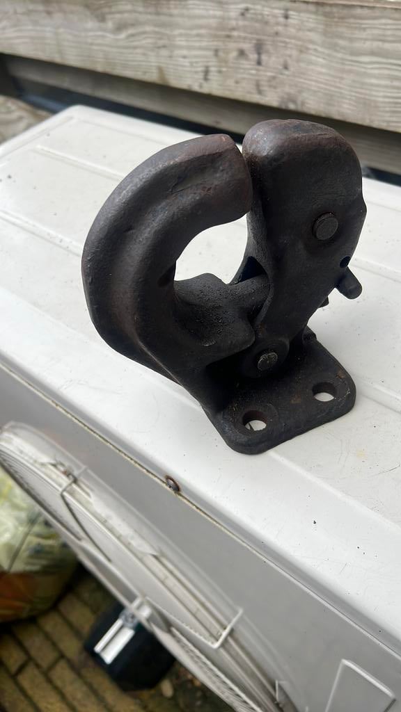 Trekhaak , waarschijnlijk landrover!!, Ophalen of Verzenden, Gebruikt