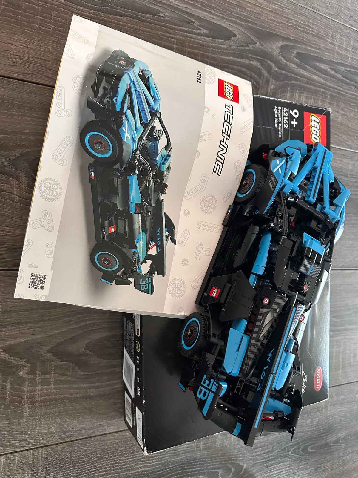 LEGO Technic Bugatti Bolide – Set 42162, Kinderen en Baby's, Ophalen of Verzenden, Zo goed als nieuw