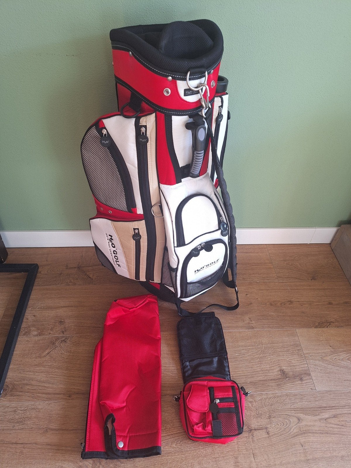 Nieuwe H2o Golf Tas - Inclusief Regenkap & Goodybag, Sport en Fitness, Ophalen of Verzenden, Zo goed als nieuw, Tas