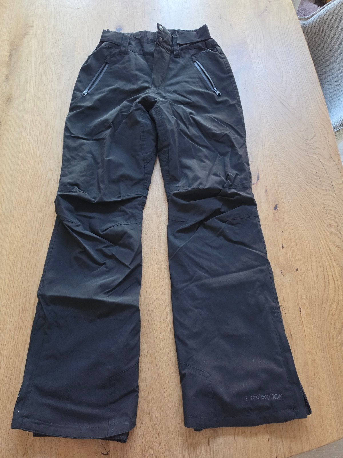 Protest ski-/snowboardbroek - Maat XS (34), Broek, Ophalen of Verzenden, Protest, Maat 34 (XS) of kleiner