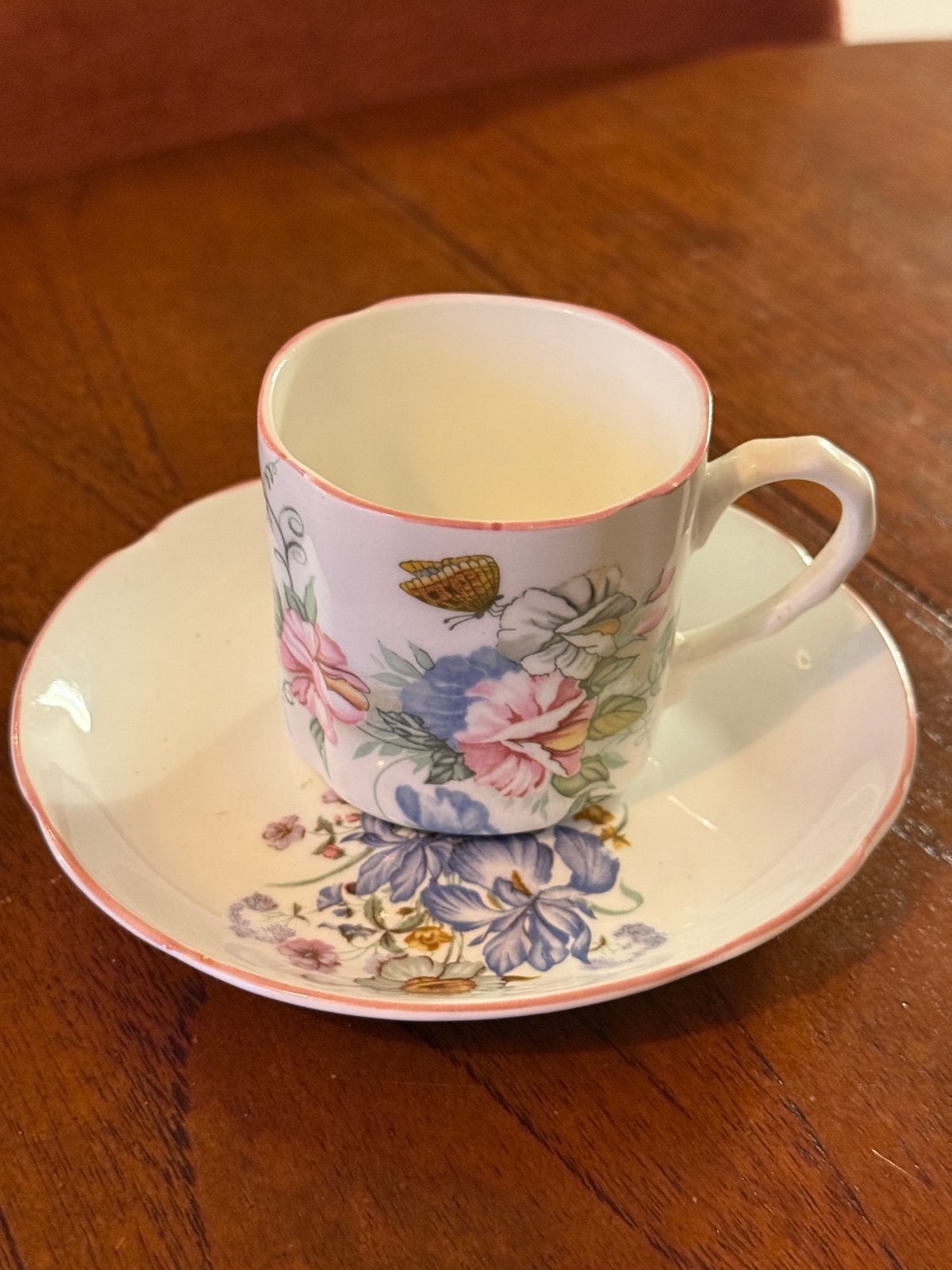 Vintage Ashley Collection Hitkari Bone China Kop en Schotel, Antiek en Kunst, Ophalen