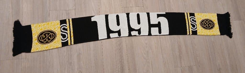 sjaal, Sportcity, Maat 46/48 (XL) of groter, Ophalen of Verzenden, Zo goed als nieuw